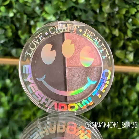 LOVE+CRAFT+BEAUTY Eyeshadow Trio in  Outta Limits | NEW - Picture 1 of 8